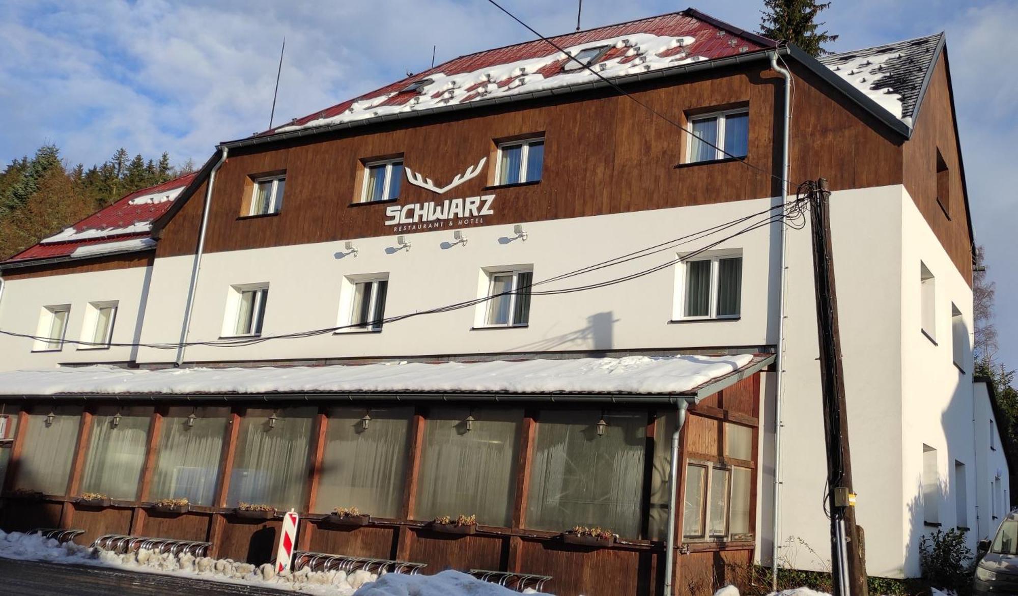Hotel Schwarz Nove Hamry Екстер'єр фото