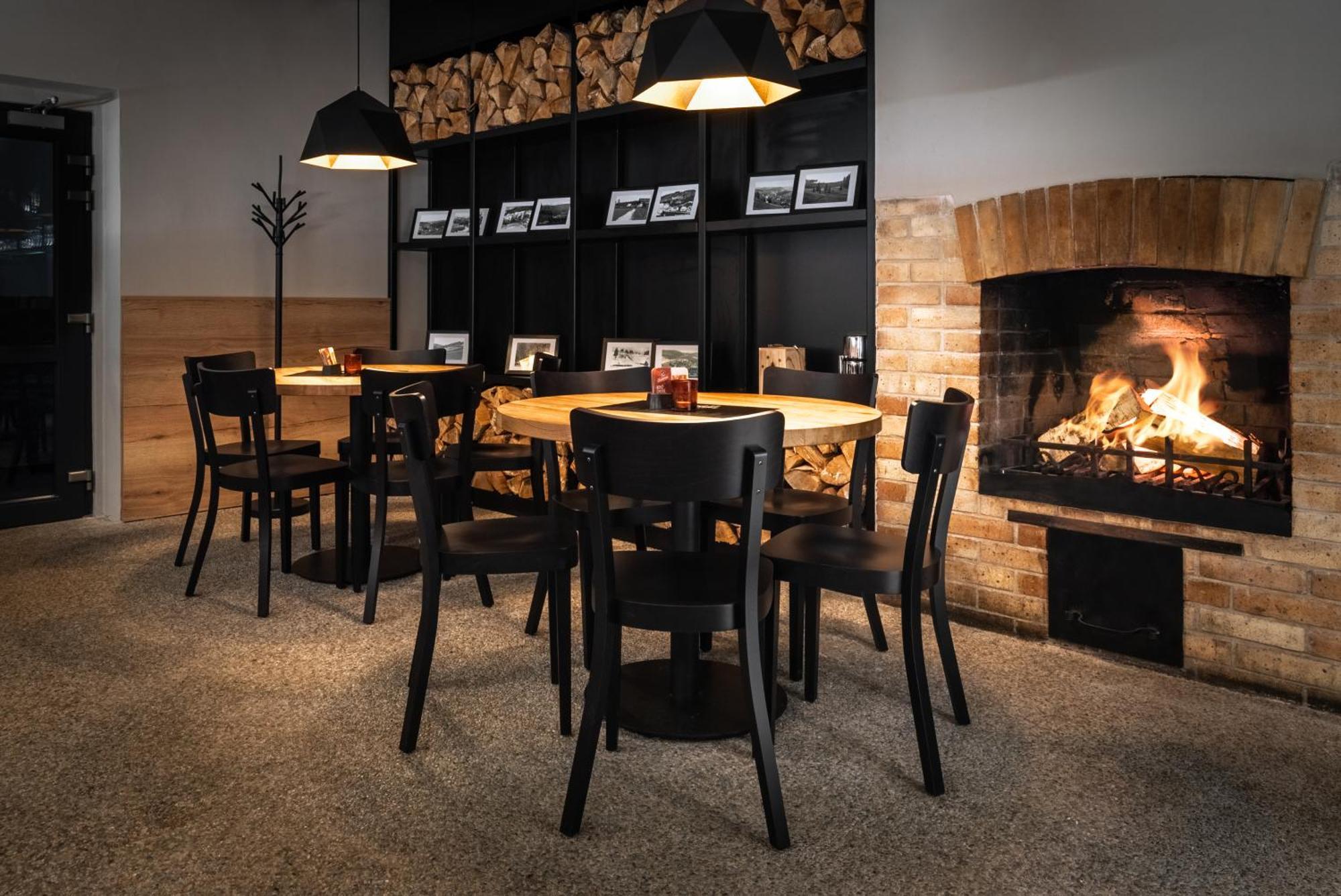Hotel Schwarz Nove Hamry Екстер'єр фото