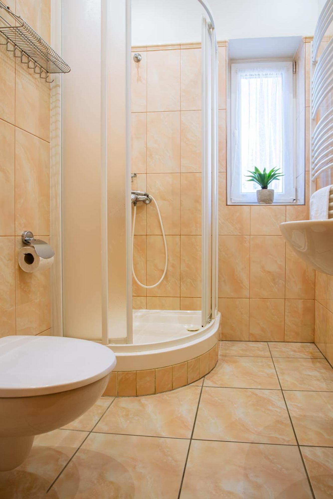 Hotel Schwarz Nove Hamry Екстер'єр фото