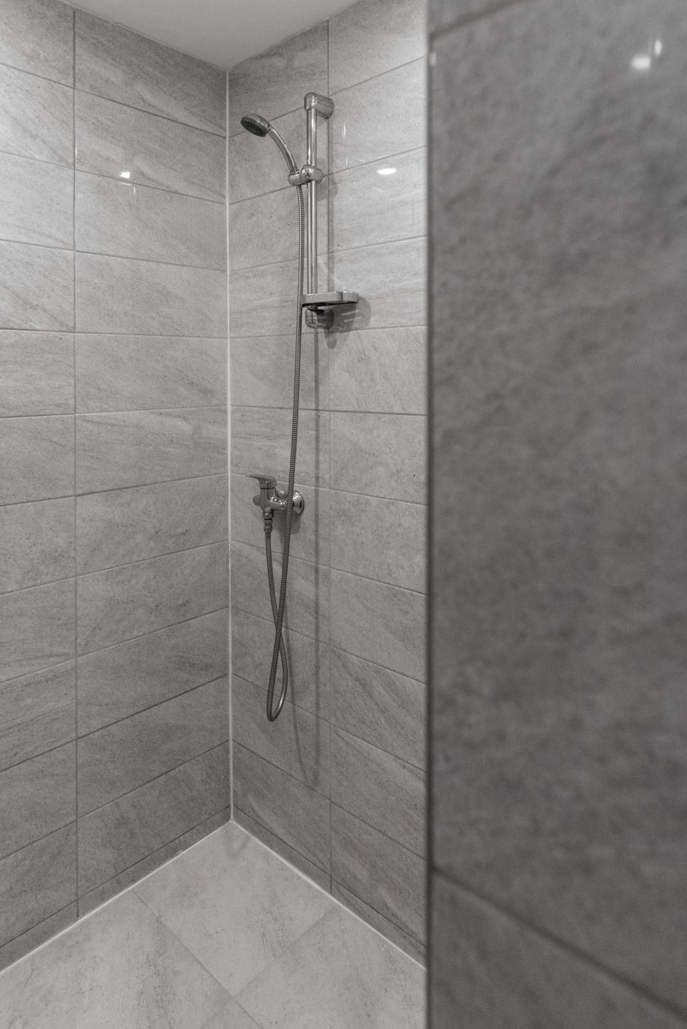 Hotel Schwarz Nove Hamry Екстер'єр фото